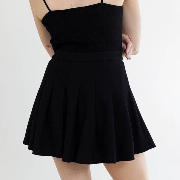Black Tennis Skort-  Mod Ref - Picture 4 of 4